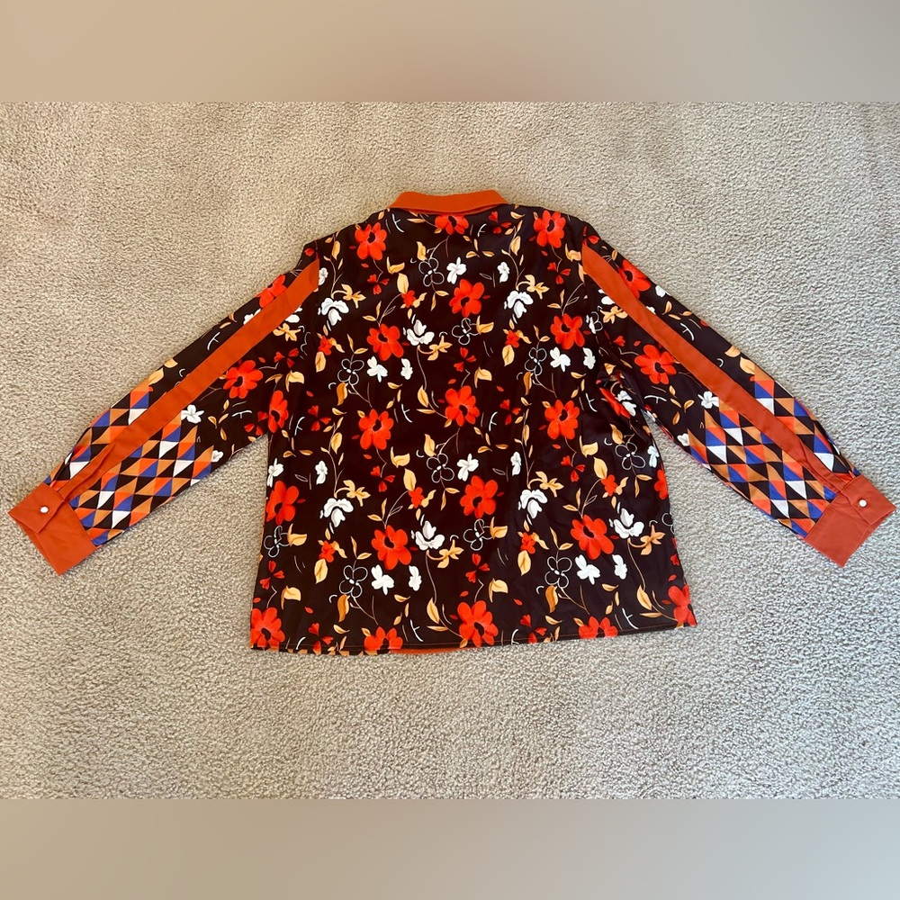 NWOT Colorful Mixed Print Floral and Geometric Button Up Shirt - Picture 4 of 5